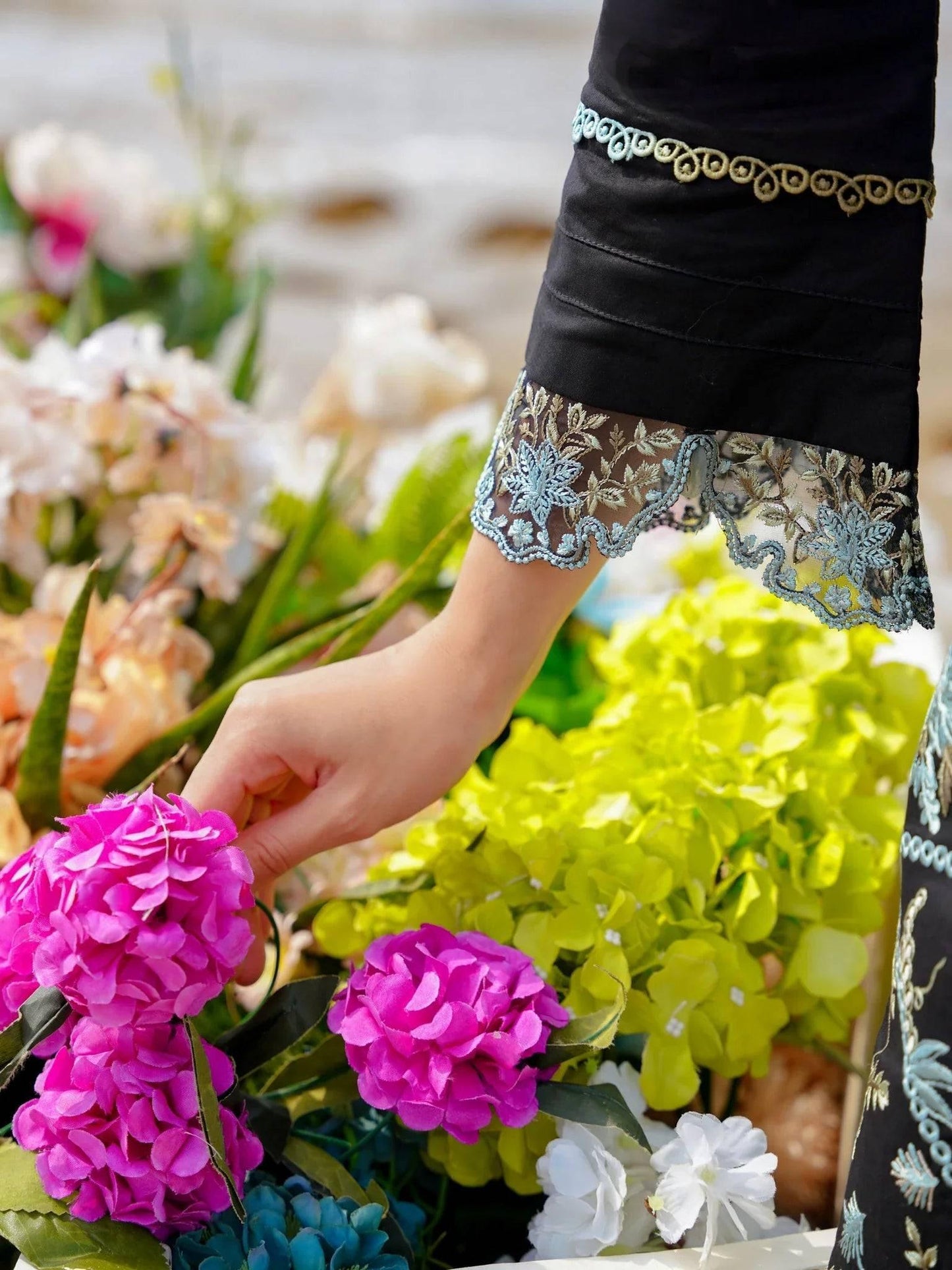 AYZEL (AF-01) - SAAGAR Luxury Festive Lawn '24 by AABYAAN - Pashtun Collections