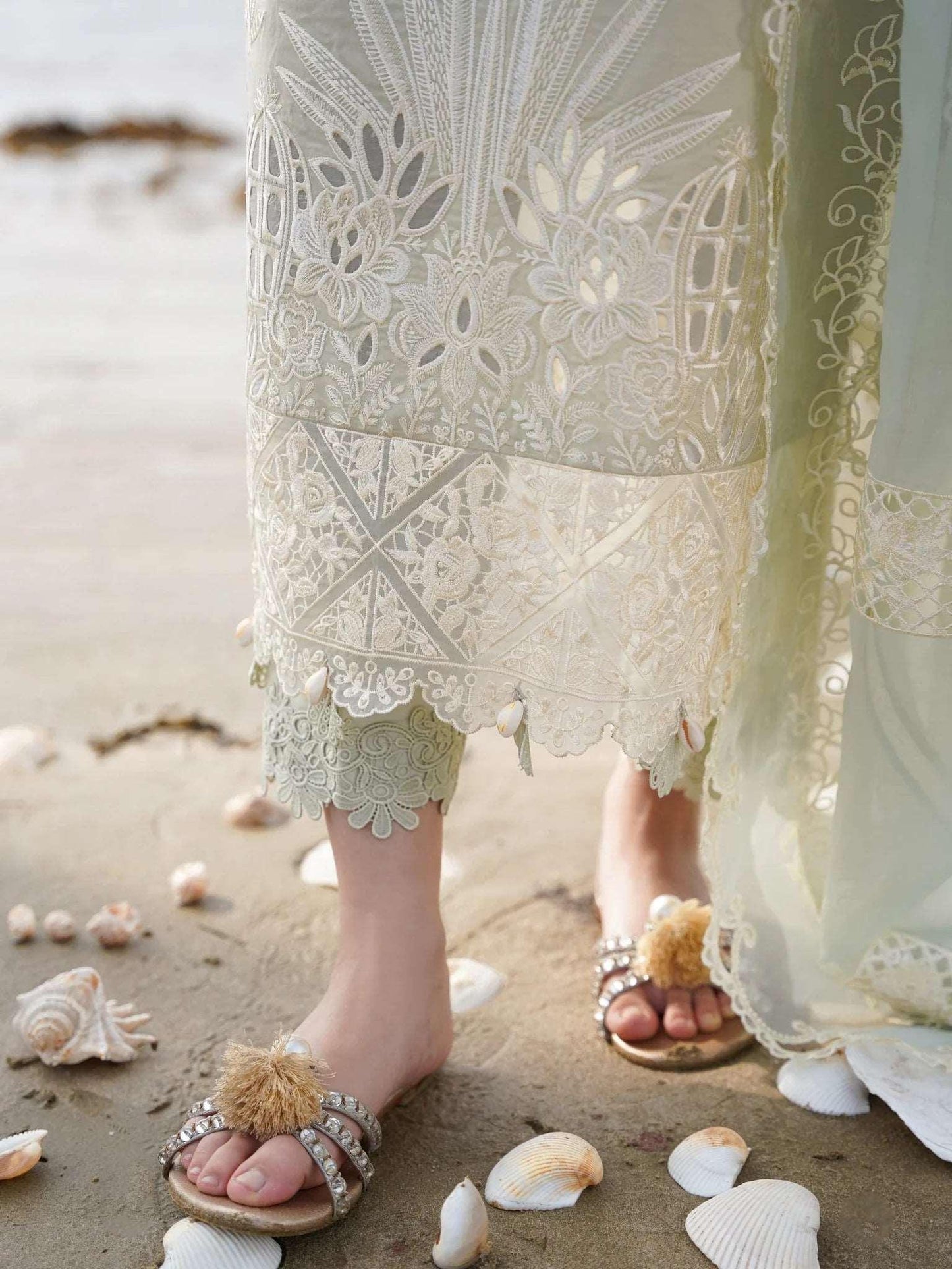 YASMIN (AF-04) - SAAGAR Luxury Festive Lawn '24 by AABYAAN - Pashtun Collections