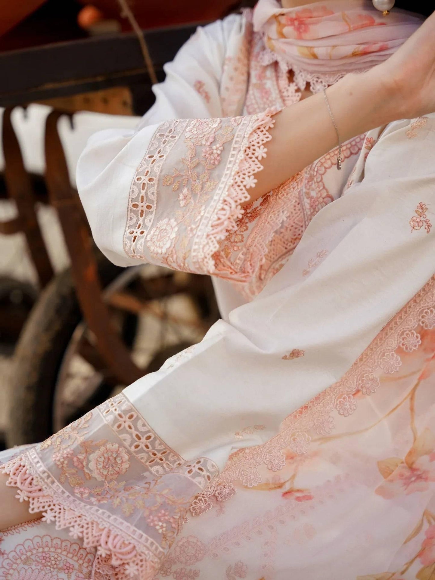 SAMAR (AF-02) - SAAGAR Luxury Festive Lawn '24 by AABYAAN - Pashtun Collections