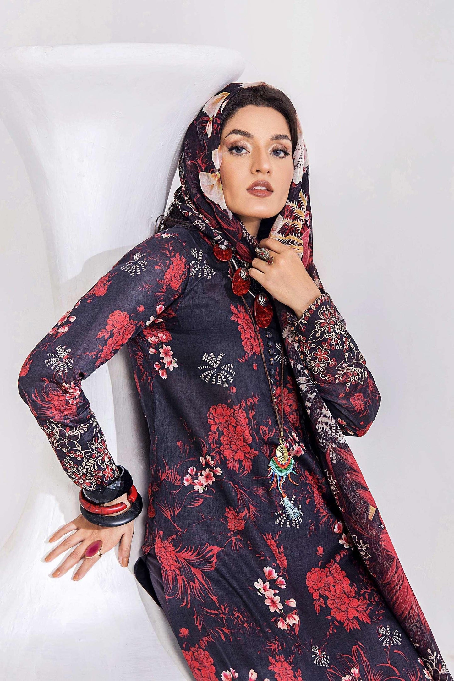 Innara Unstitched Lawn Collection by Adan's Libas (5662)